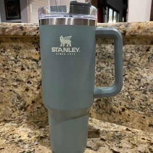 Stanley 40oz Quencher Cup Dark blue/green
